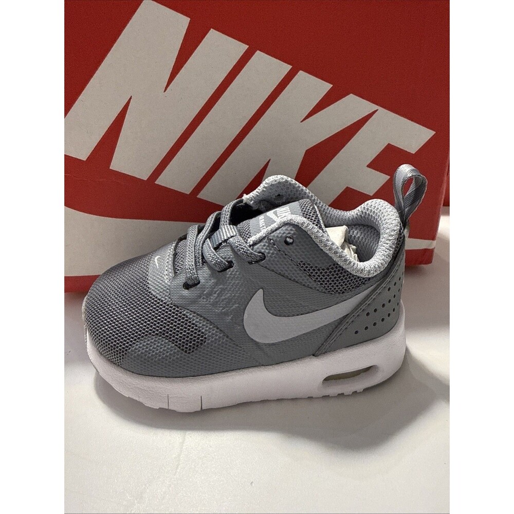 Nike Air Max Tavas Toddler Size 4C Grey Running Sneakers New